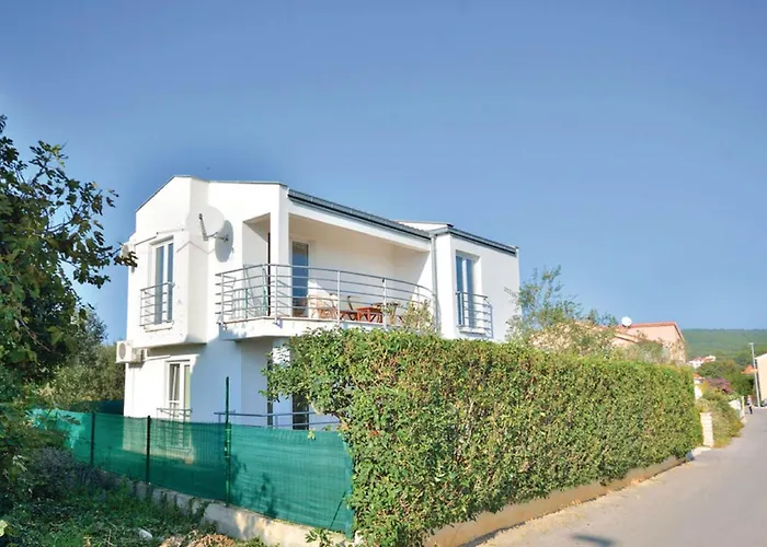 Spacious In With Garden * Bibinje