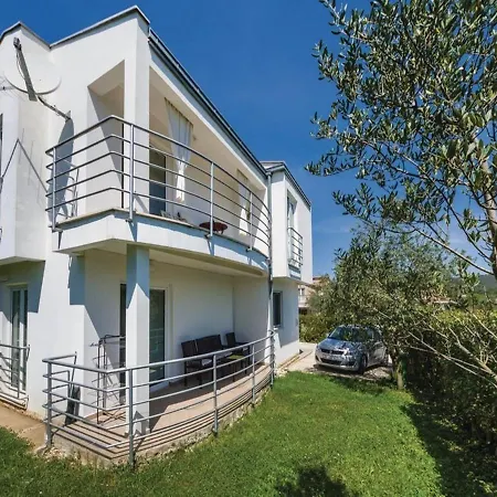 Spacious In With Garden * Bibinje