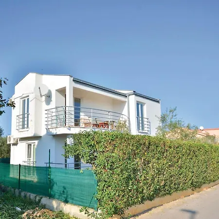 Spacious In With Garden * Bibinje